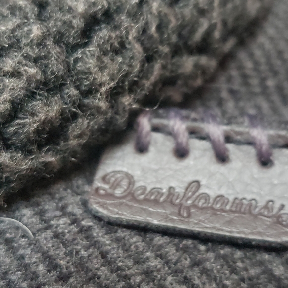 Slippers - Picture 3 of 3